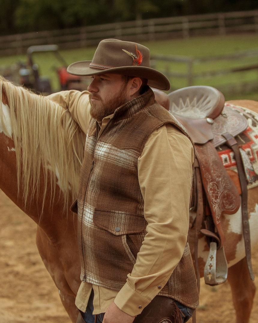 Outback Trading Company Men’s Felix Vest