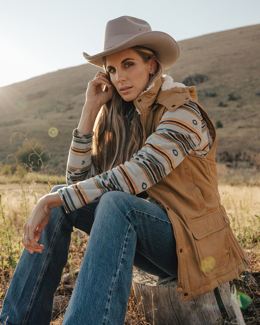 Outback Trading Company Women’s Delaney Henley Shirts