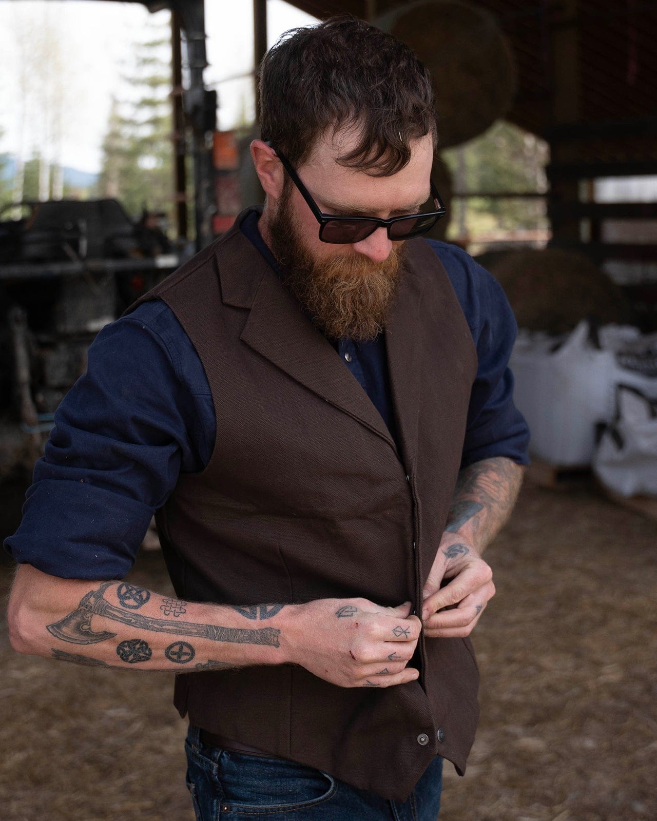 Men's Jessie Canvas Vest – OutbackTrading.com