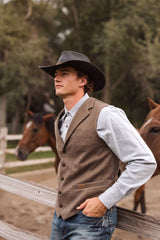 OutbackTrading.com Men's Reed Vest - Tan Vests