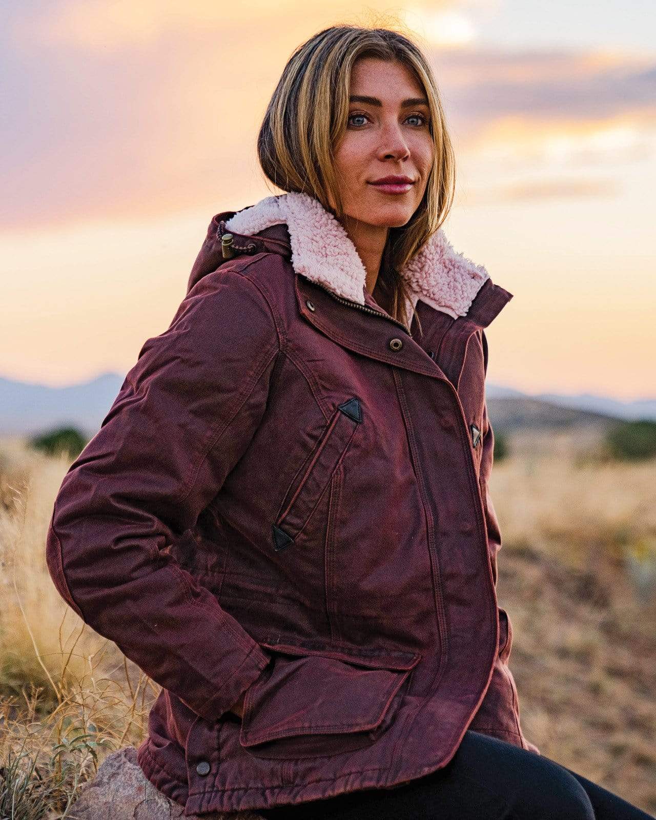 Outback Trading Company Women’s Woodbury Jacket Coats & Jackets